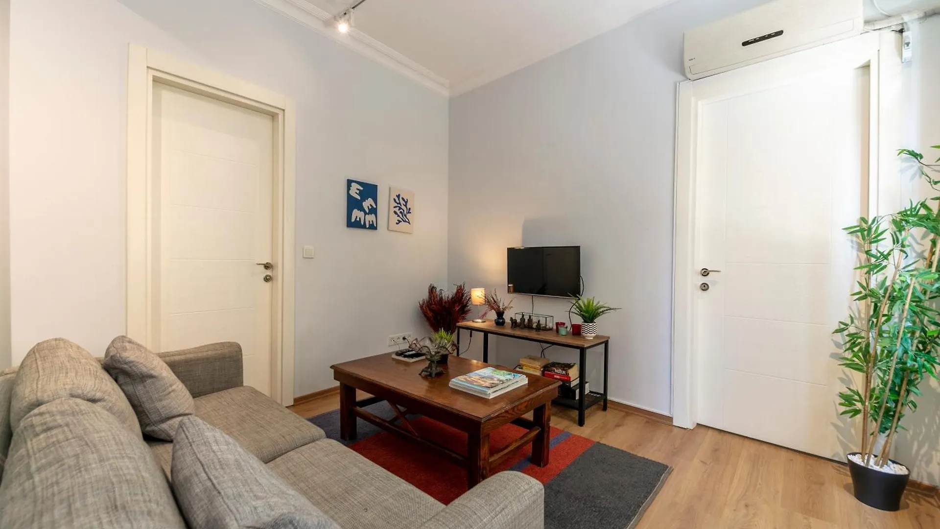 Charming & Bright Apartment In Taksim Istanbul 0*,  Turkey